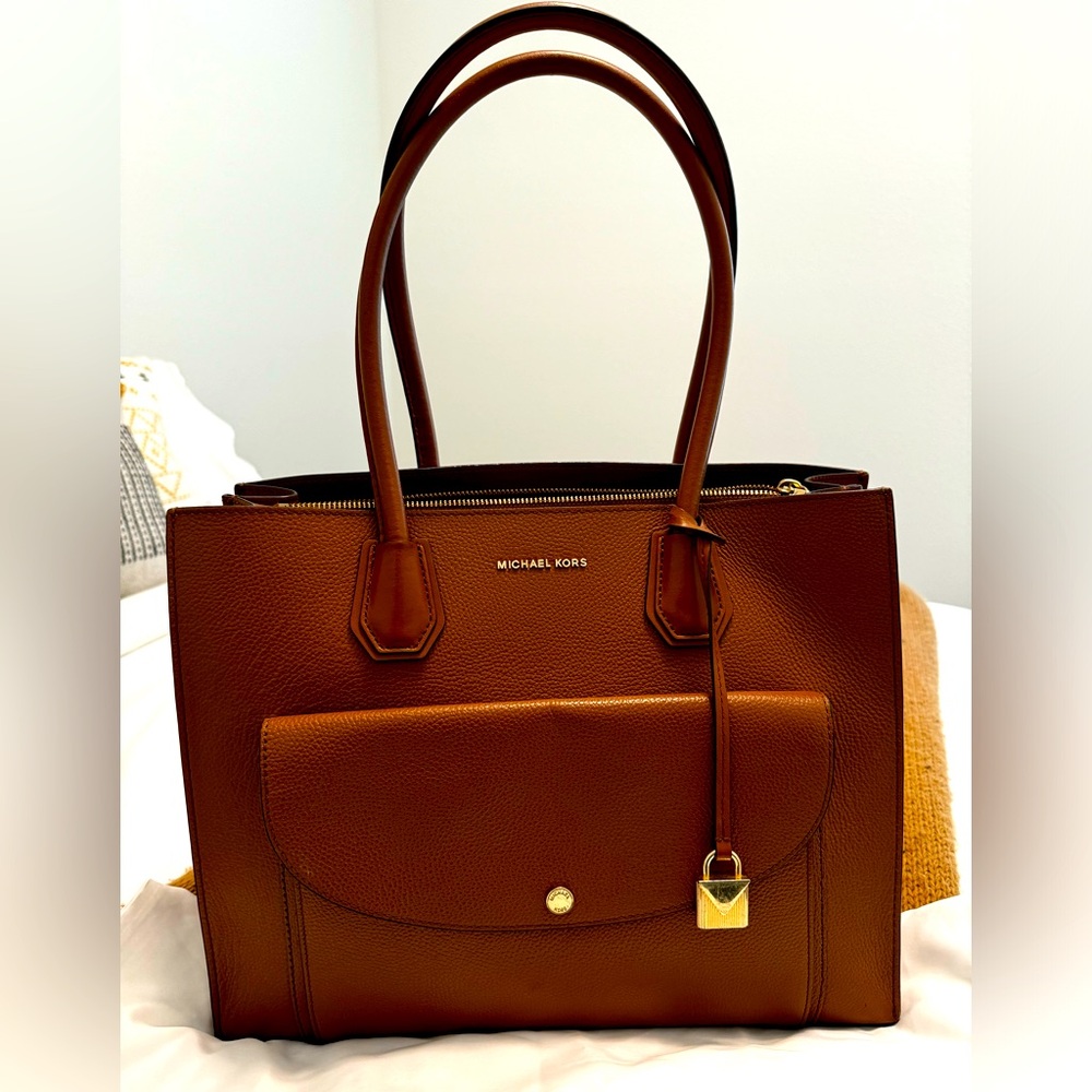 Michael Kors Tote